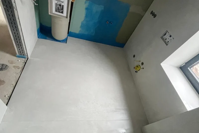 Velkoformátový obklad a dlažba v koupelně, Žižkov, fotka 9 z 10