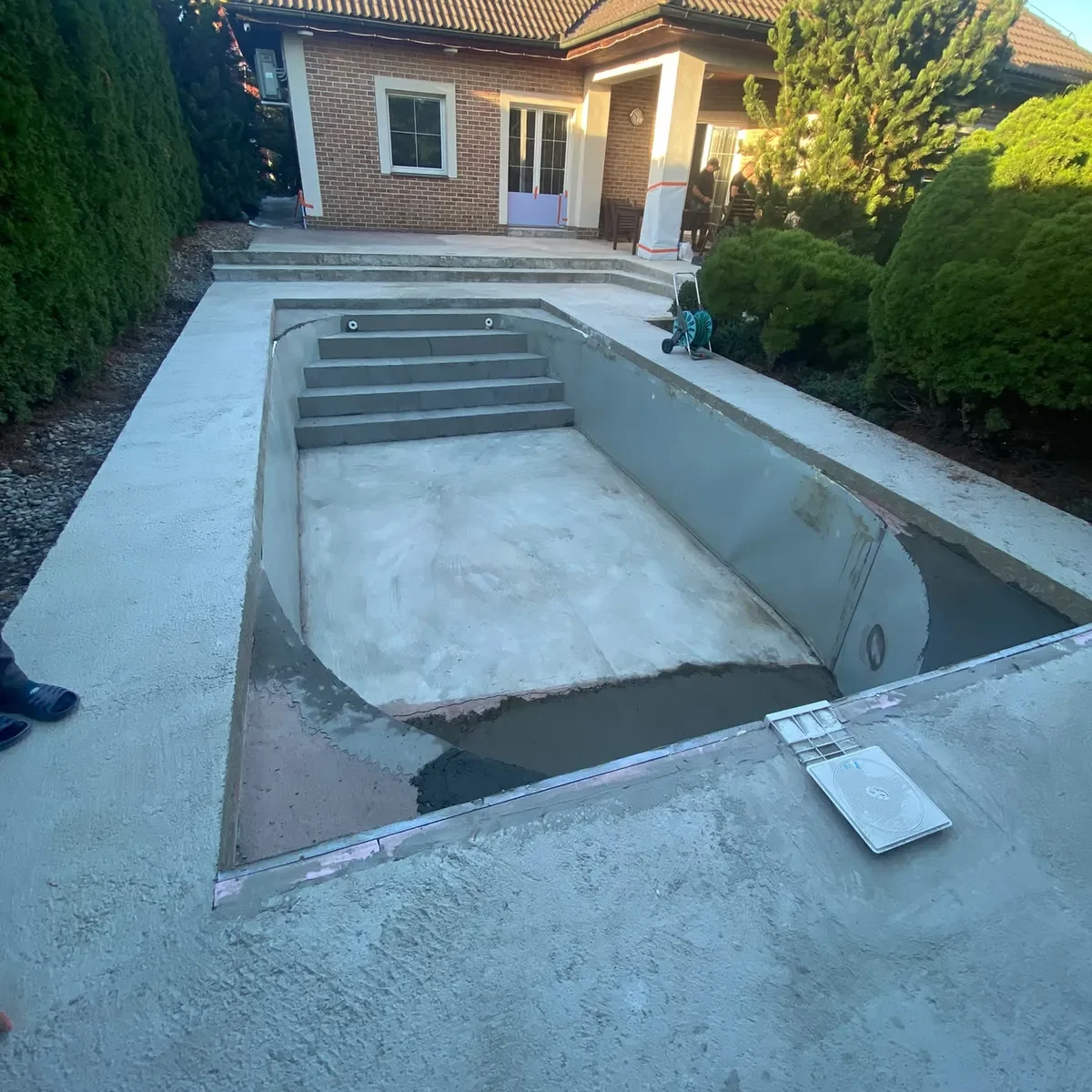 Renovace bazénu, fotka 1 z 5